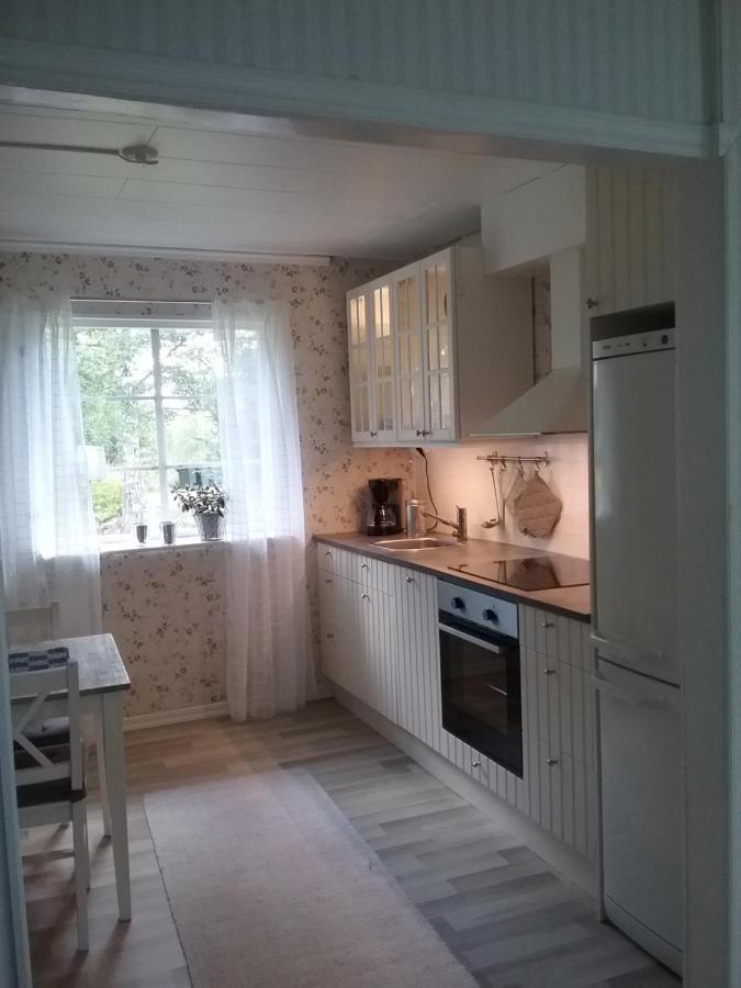 Villa Bjoerkslingan Vimmerby Esterno foto