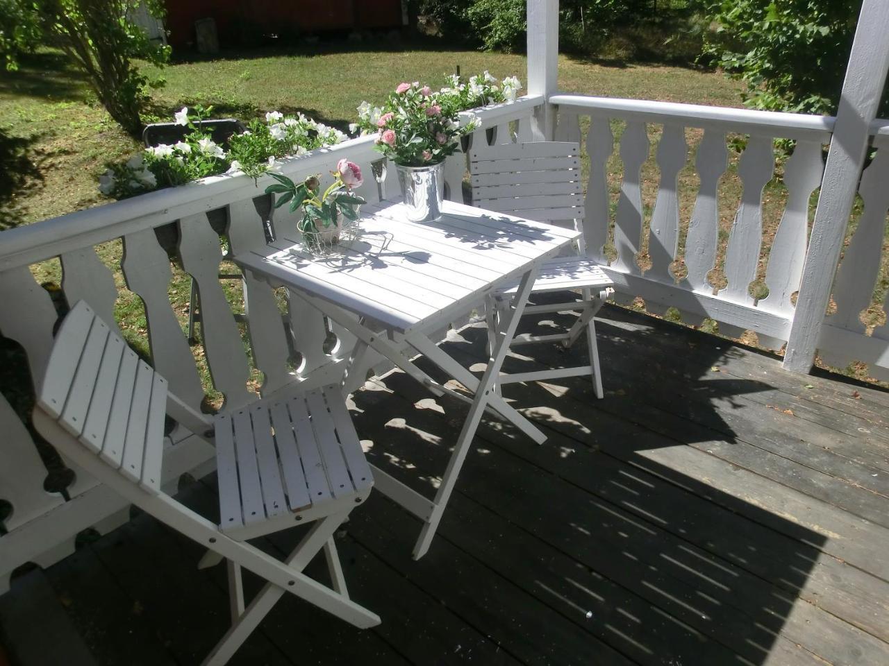 Villa Bjoerkslingan Vimmerby Esterno foto